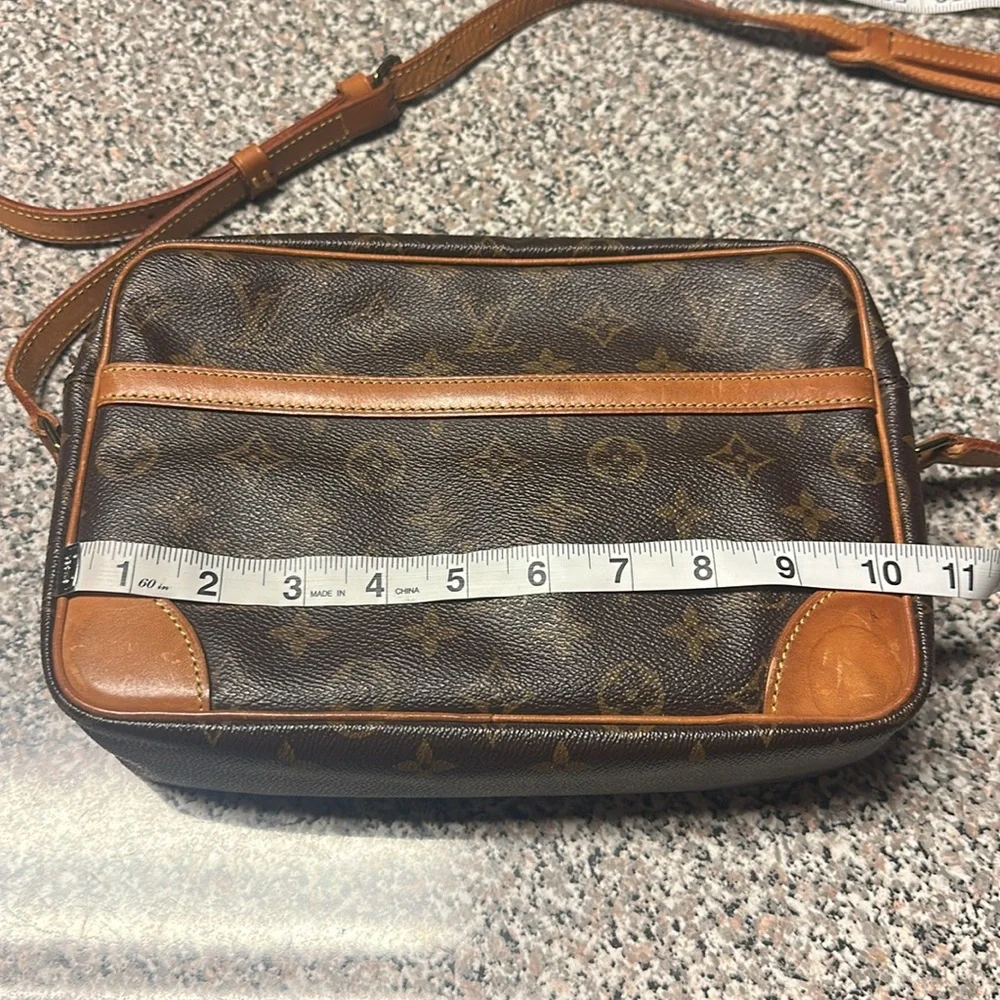 **SOLD**Louis Vuitton Trocadero 27 - Picture 16 of 16